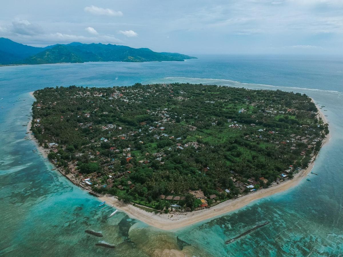 Flowers & Fire Yoga Garden Gili Air Exterior photo